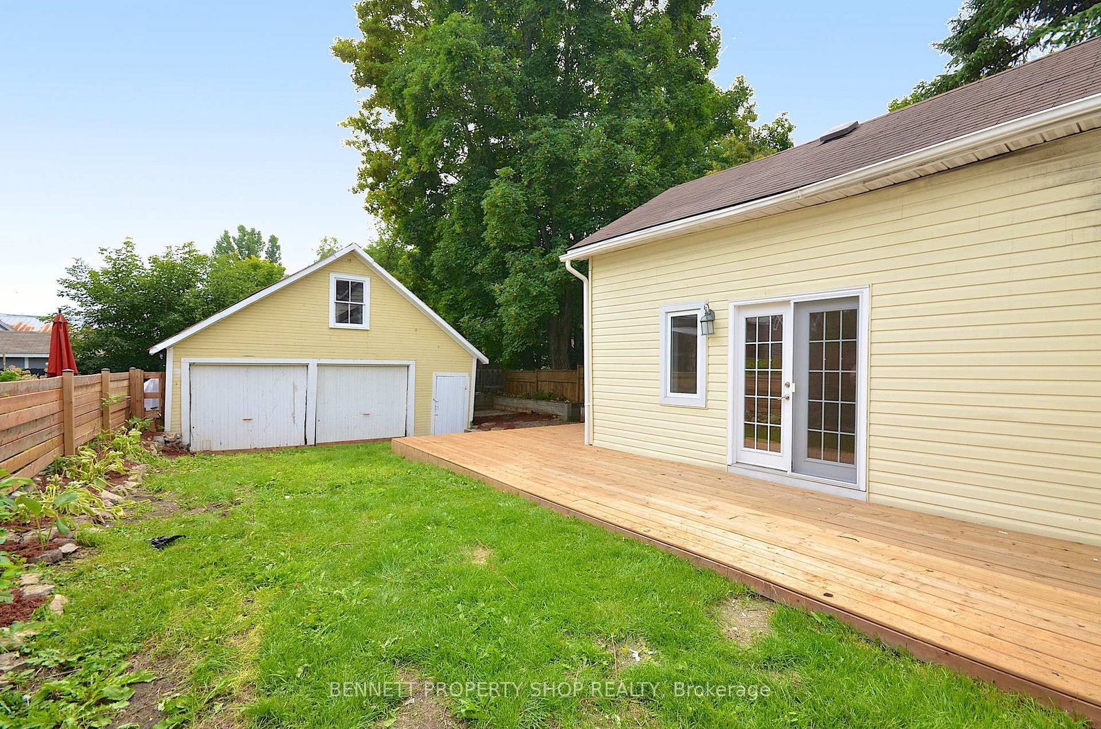15 Daniel Street N • Arnprior, ON photo 36