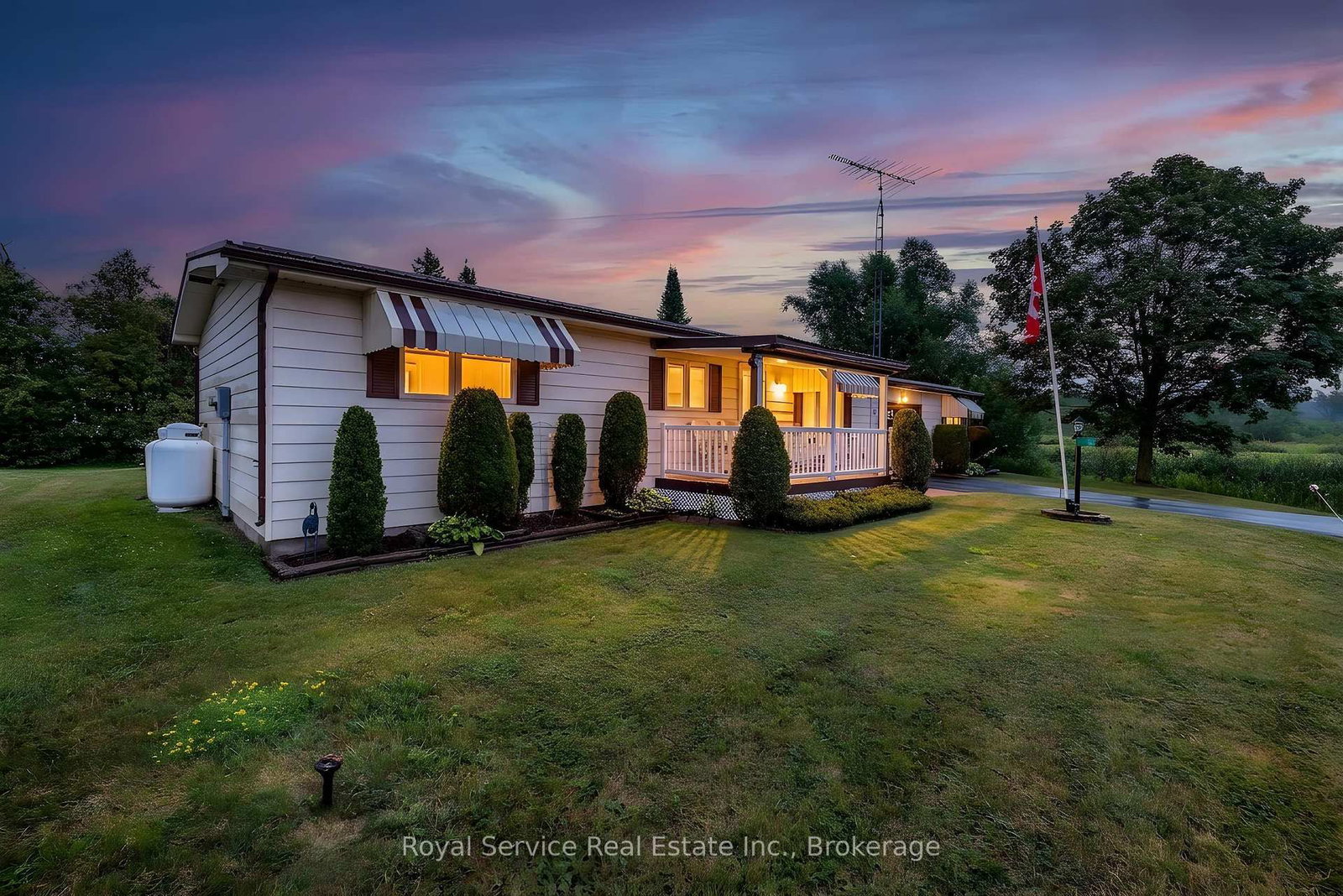 16 Vista Drive • Kawartha Lakes, ON photo 1