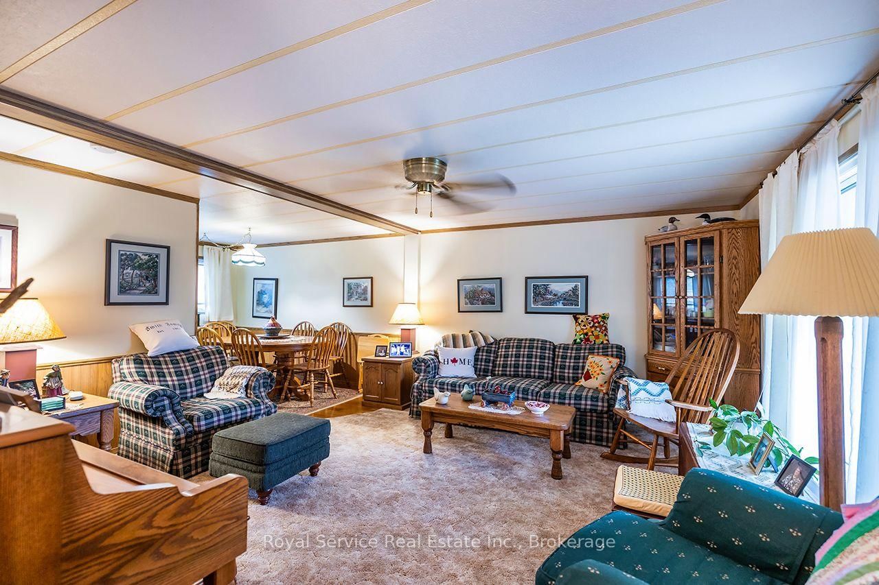16 Vista Drive • Kawartha Lakes, ON photo 4