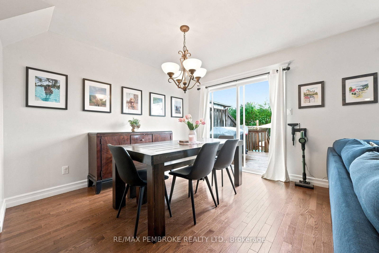 3003 Sandstone Crescent • Petawawa, ON photo 17
