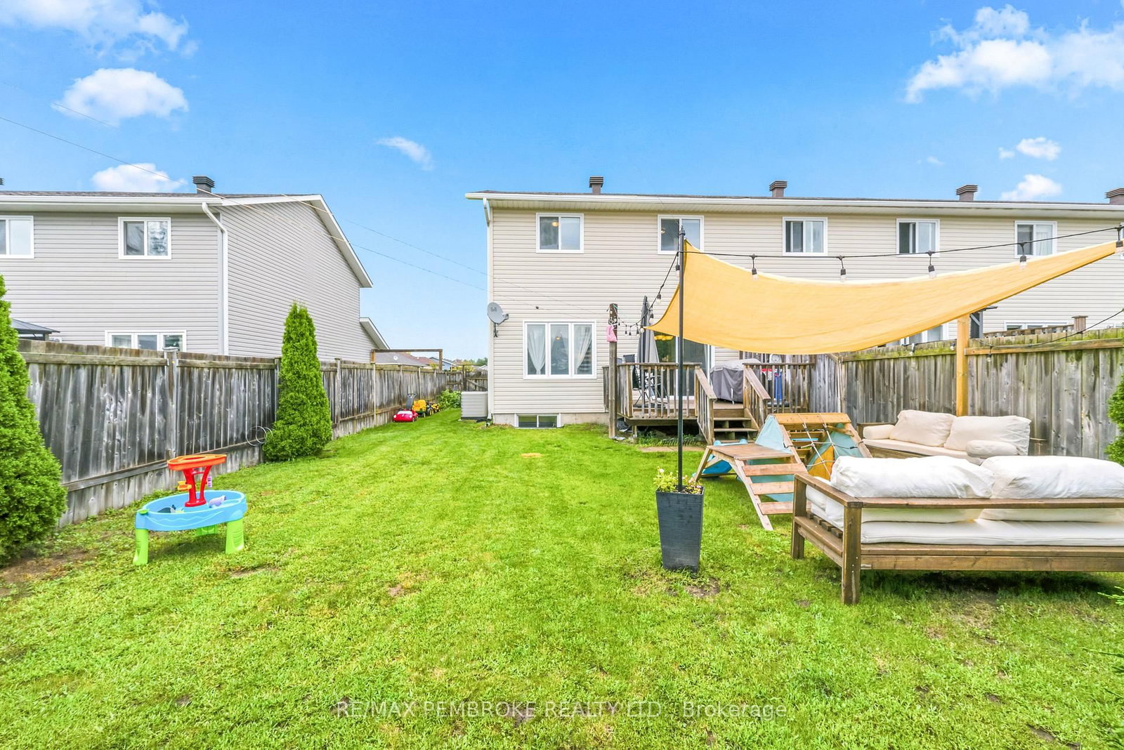 3003 Sandstone Crescent • Petawawa, ON photo 43