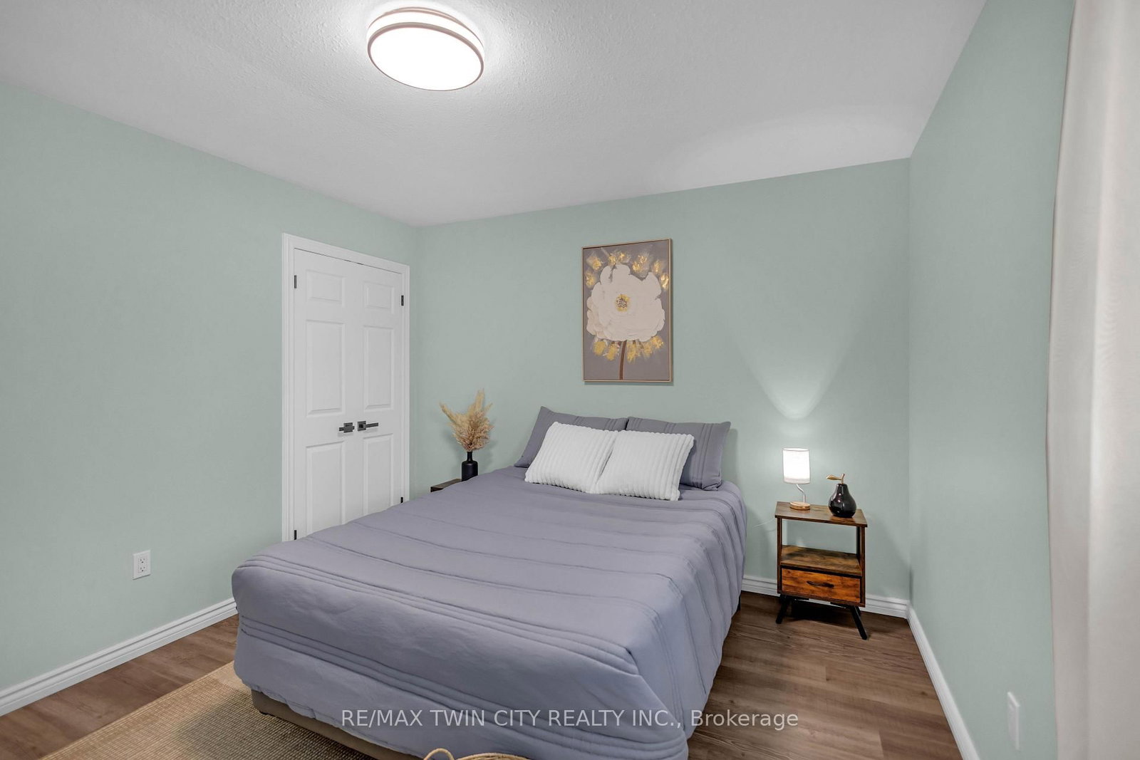 4 Dowden Avenue • Brantford, ON photo 18