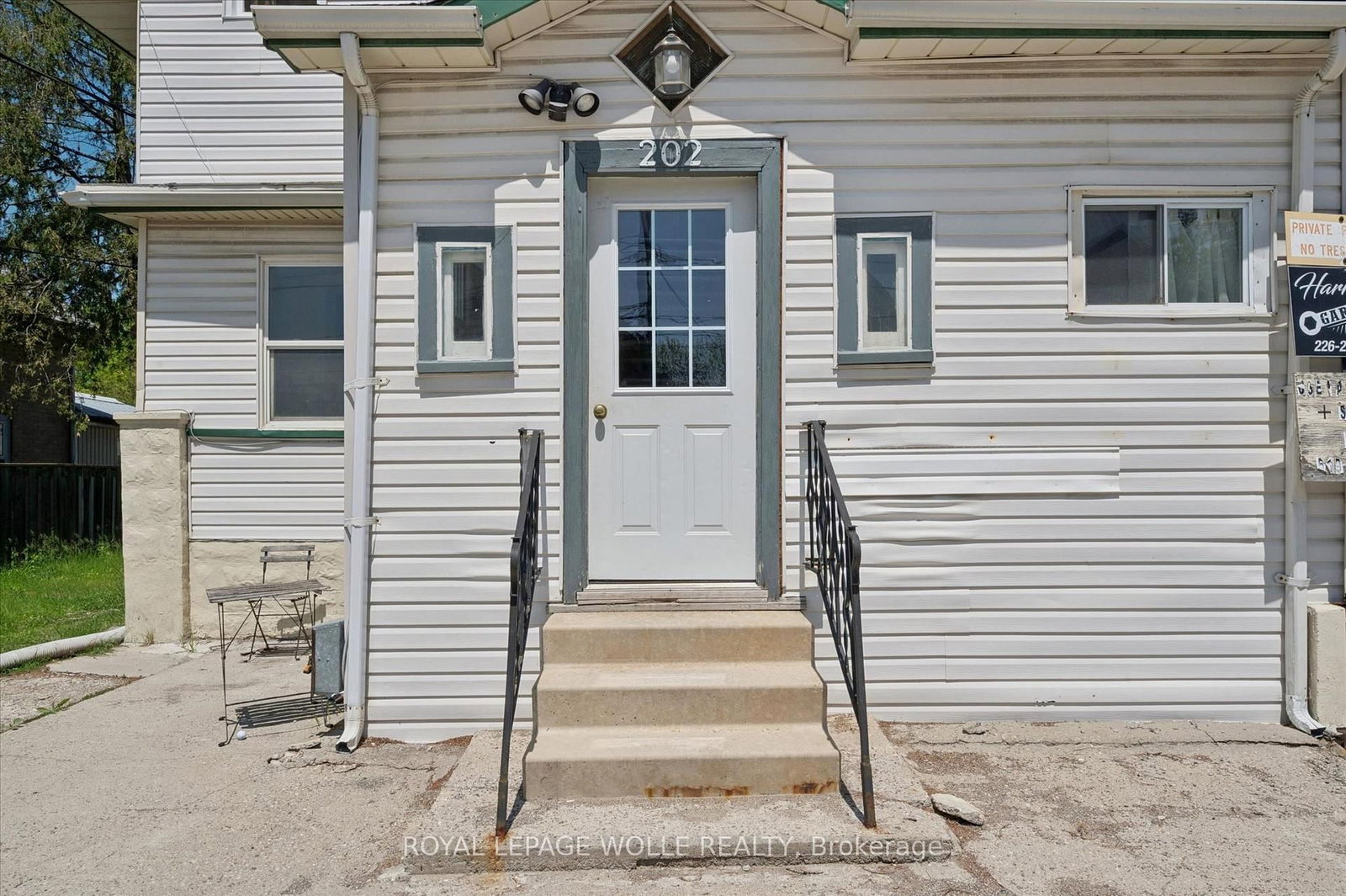 202 Breithaupt Street • Kitchener, ON photo 4