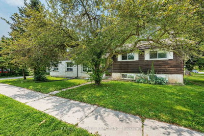 367 Holly Street N • Waterloo, ON photo 6