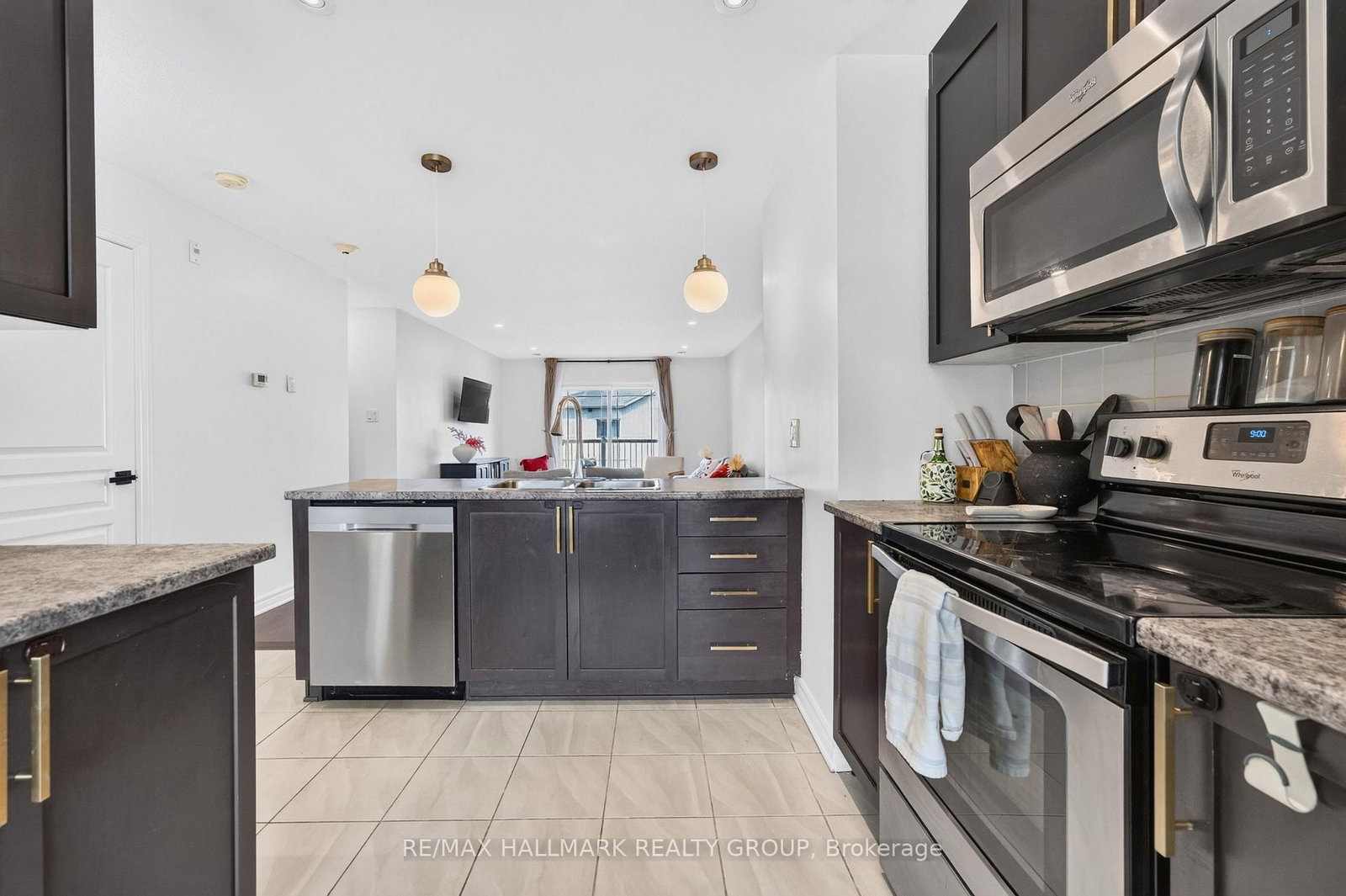 192 Springbeauty Avenue • #7 • Ottawa, ON photo 20