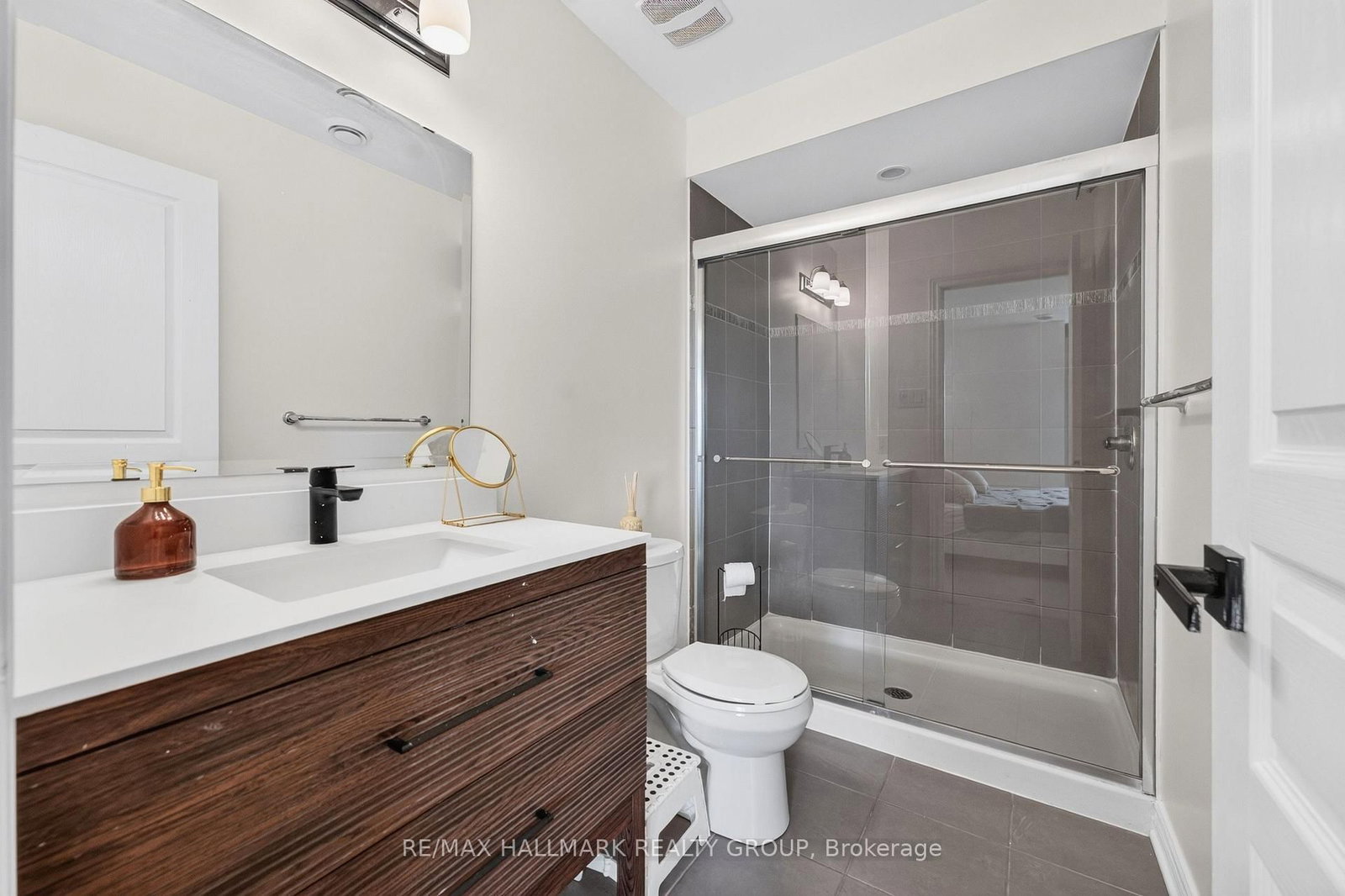 192 Springbeauty Avenue • #7 • Ottawa, ON photo 29