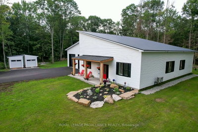 1313 Lily Bay Drive N • Elizabethtown-Kitley, ON photo 2