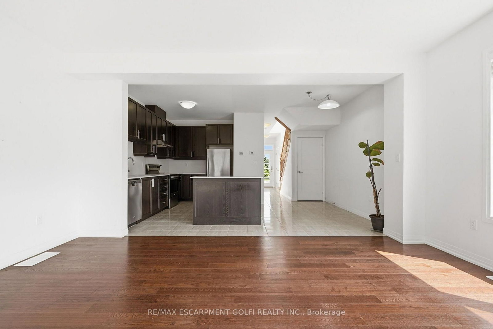 3996 CROWN Street • Lincoln, ON photo 3