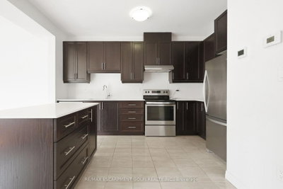 3996 CROWN Street • Lincoln, ON photo 4