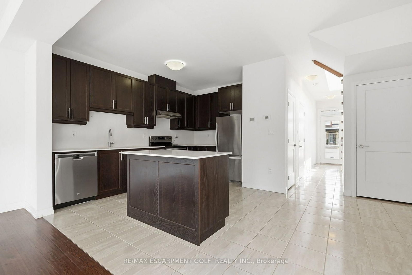 3996 CROWN Street • Lincoln, ON photo 5