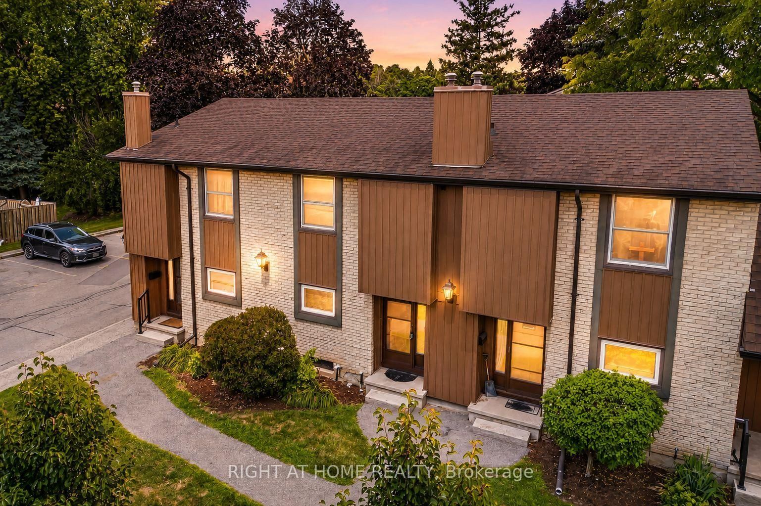 215 Glamis Road • #11 • Cambridge, ON photo 1
