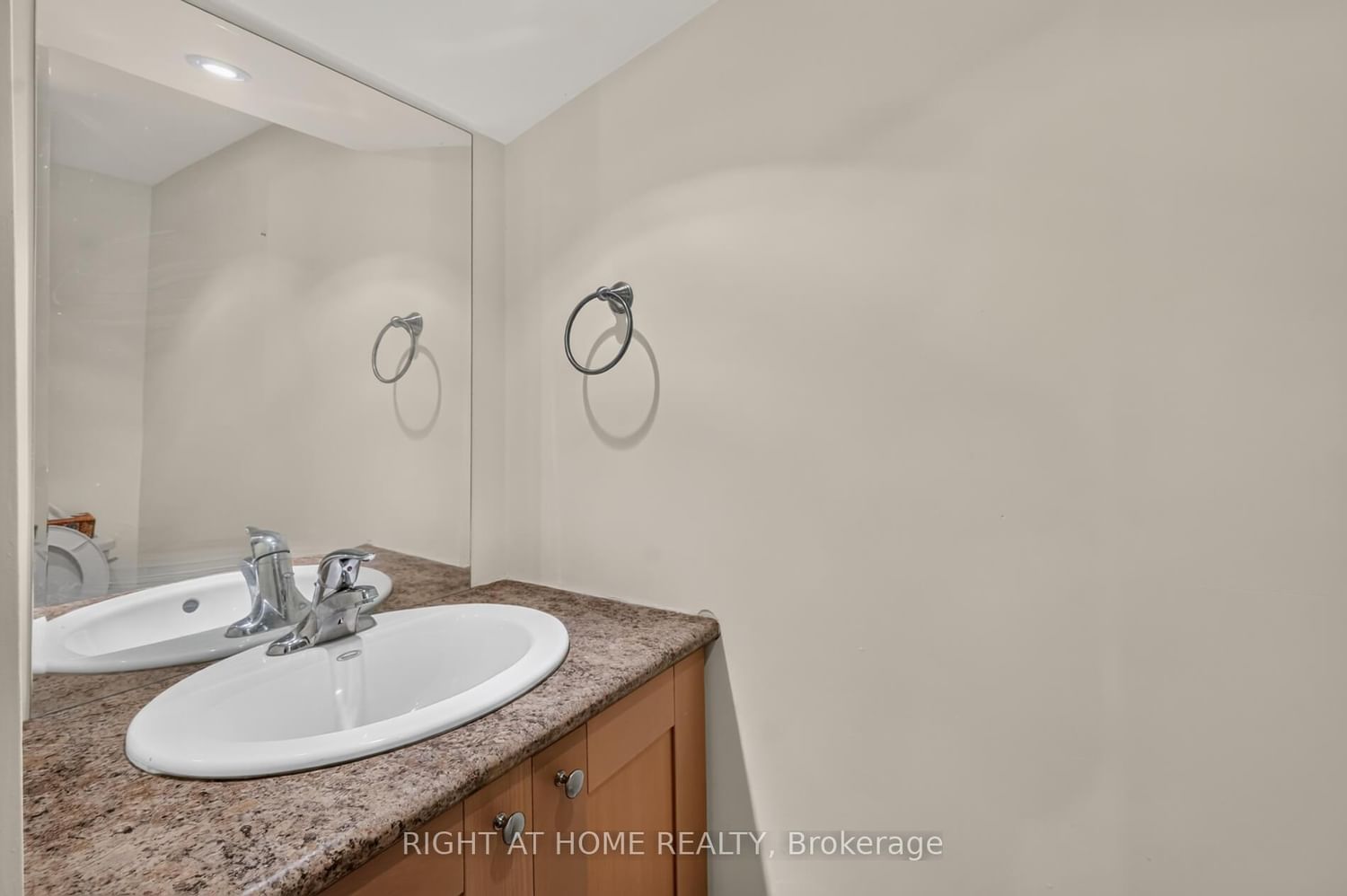 215 Glamis Road • #11 • Cambridge, ON photo 24