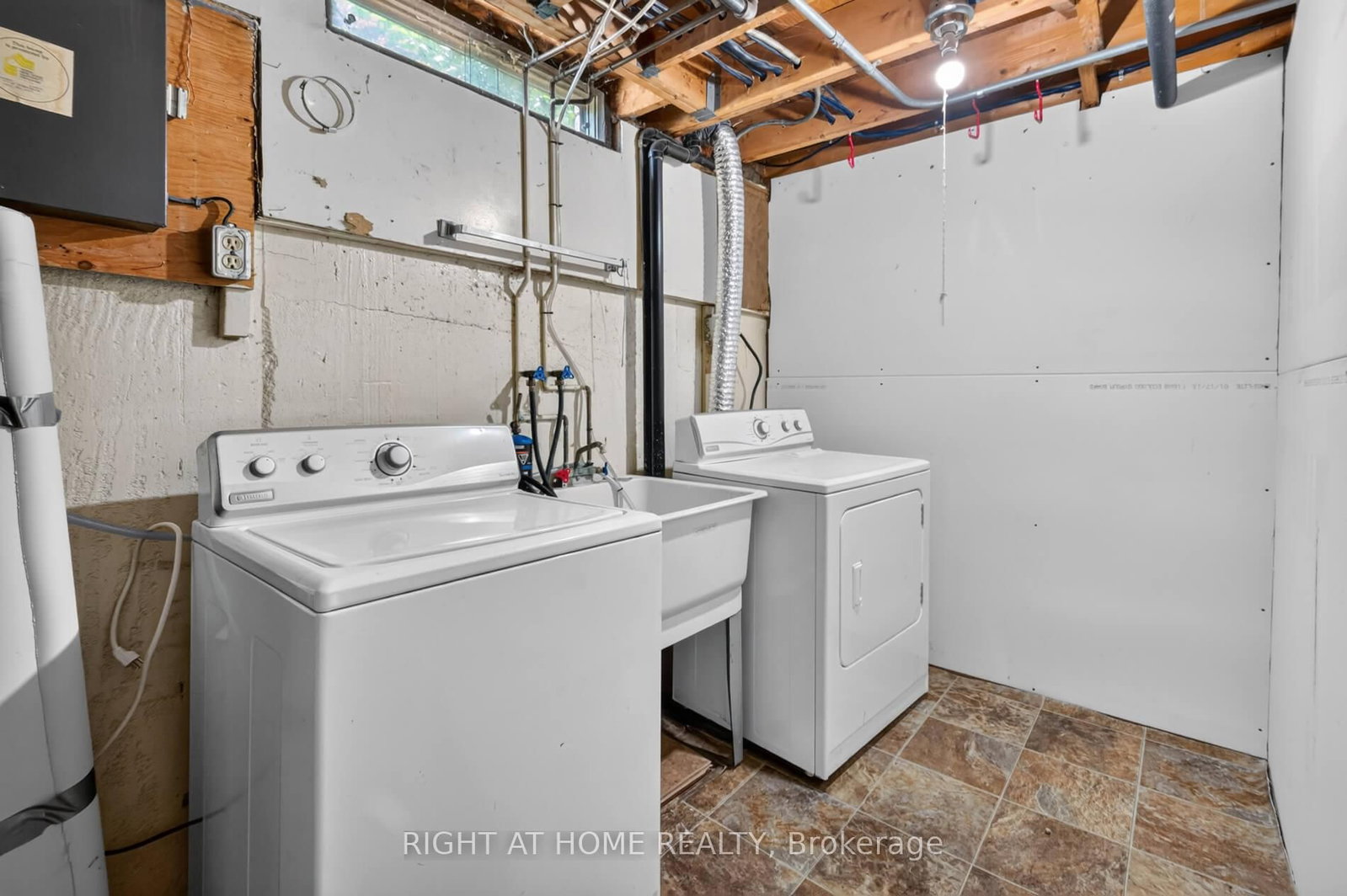 215 Glamis Road • #11 • Cambridge, ON photo 25