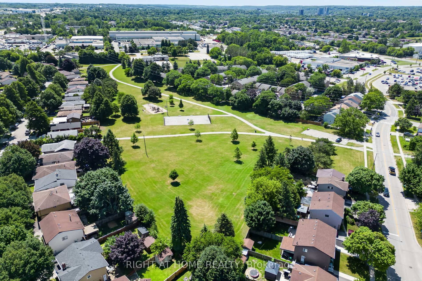 215 Glamis Road • #11 • Cambridge, ON photo 35