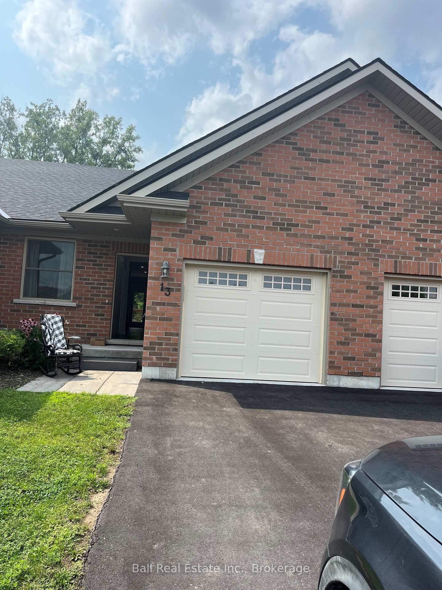 13 Carrick Street S • Stirling, ON photo 1