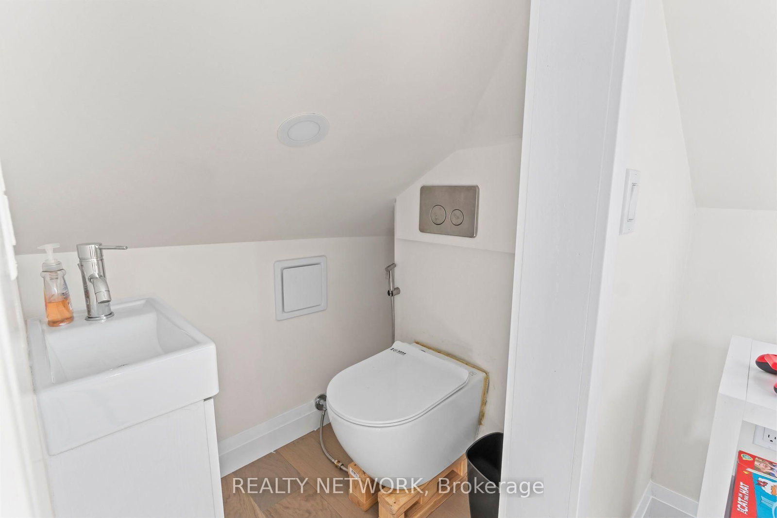 197 Crockett Street • Hamilton, ON photo 24
