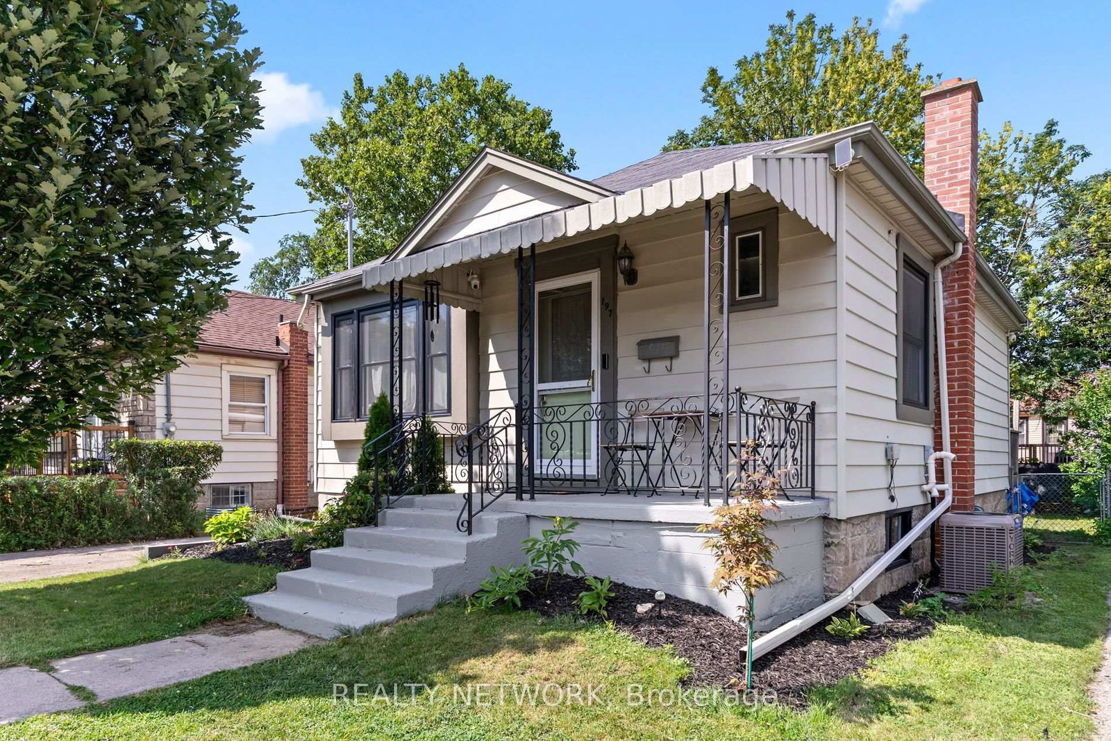 197 Crockett Street • Hamilton, ON photo 4