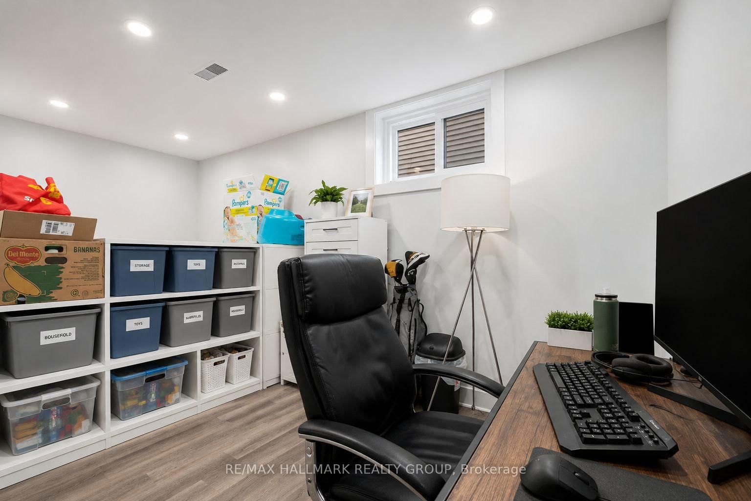 92 GILLESPIE Crescent • Ottawa, ON photo 21