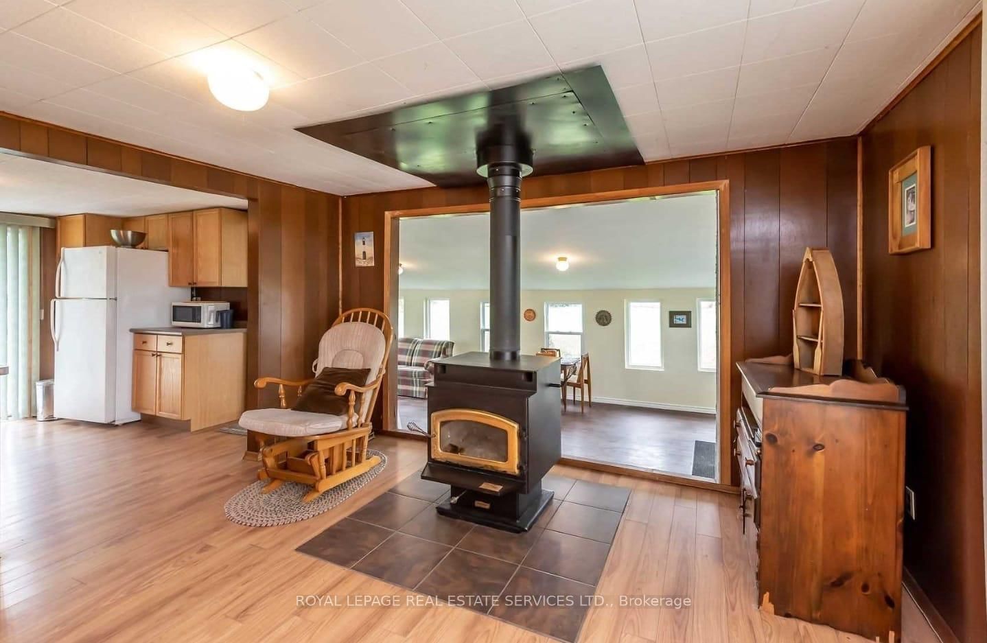 6 Upper Lake • Haldimand, ON photo 12