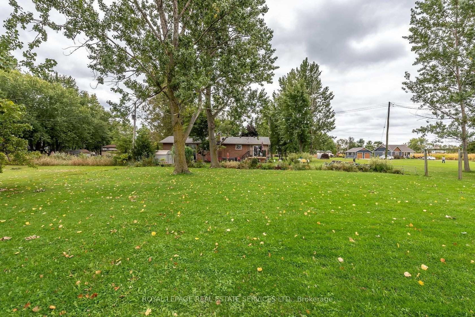 6 Upper Lake • Haldimand, ON photo 15