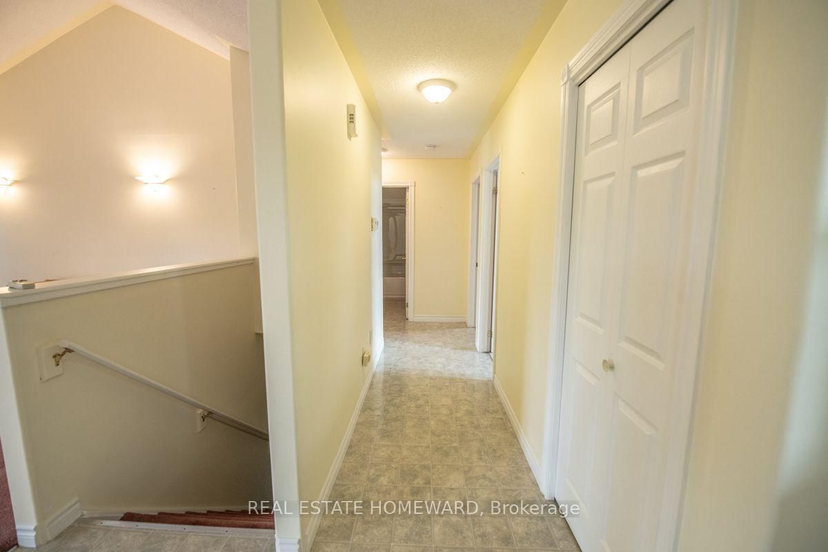 1235 Flood's Drive • Selwyn, ON photo 12