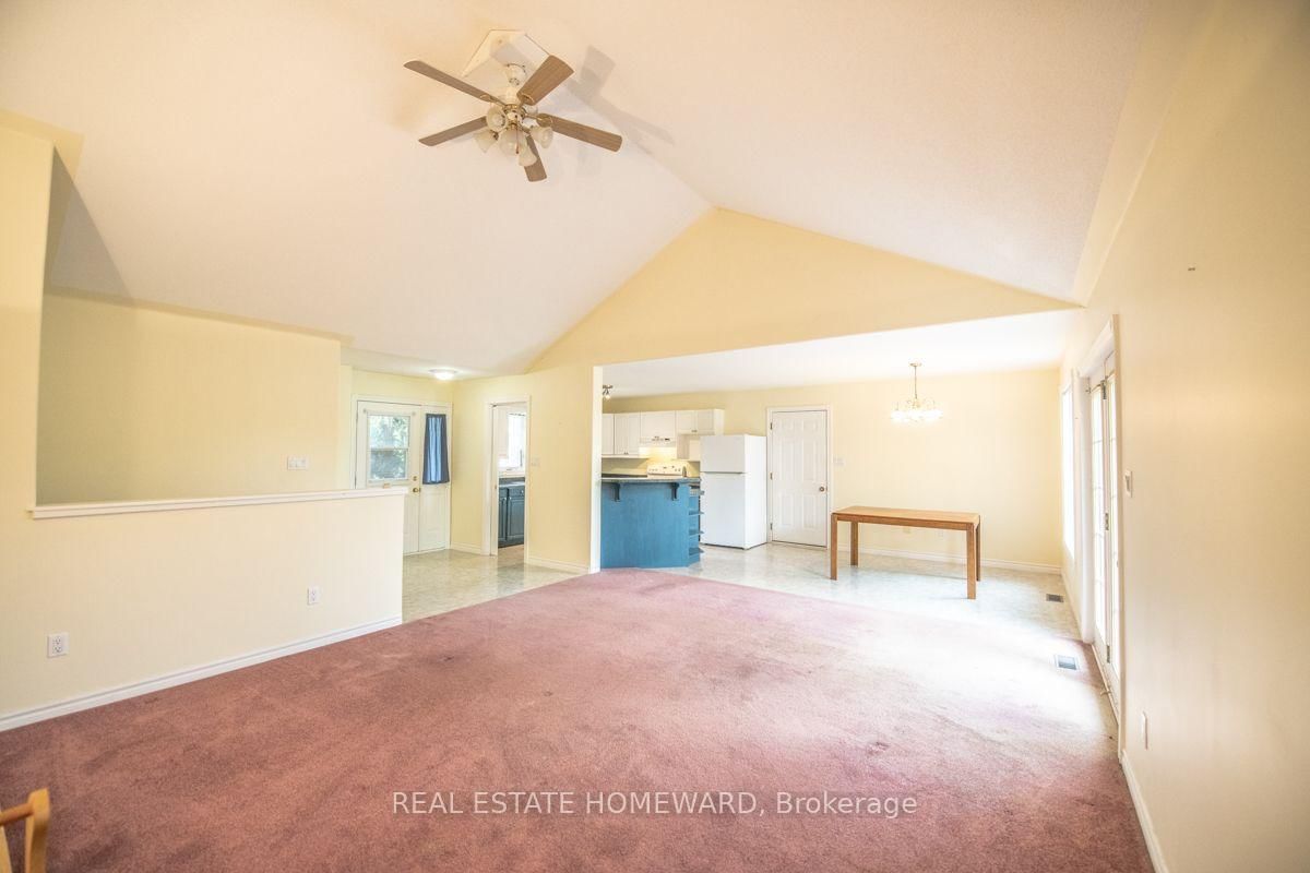 1235 Flood's Drive • Selwyn, ON photo 18