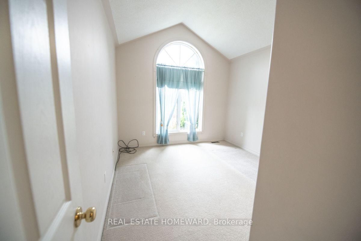 1235 Flood's Drive • Selwyn, ON photo 26