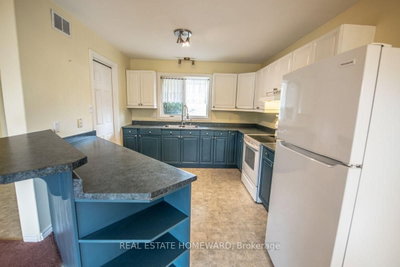 1235 Flood's Drive • Selwyn, ON photo 5