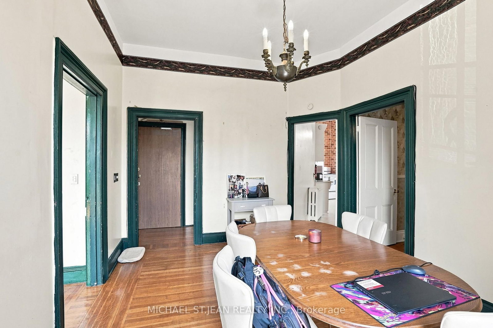 132 Emerald Street S • Hamilton, ON photo 26