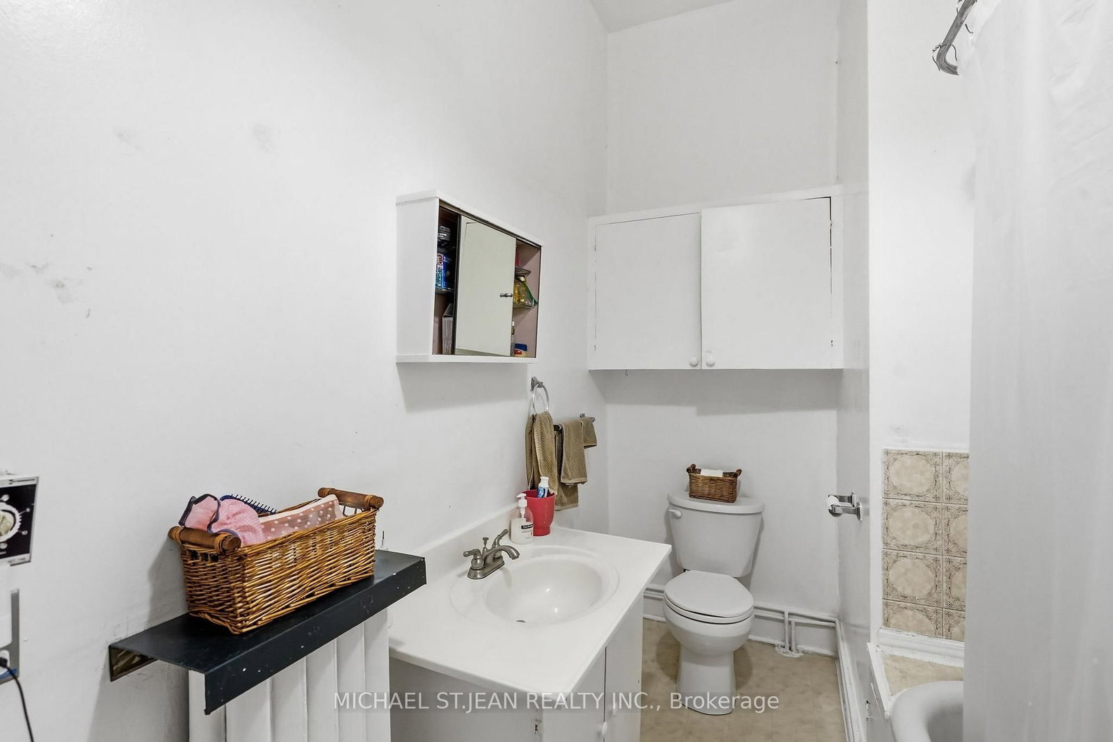 132 Emerald Street S • Hamilton, ON photo 39