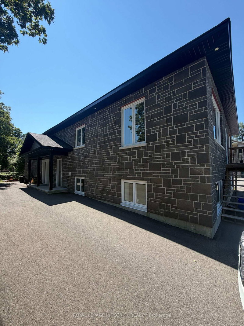 1 - 82 CHRISTOPHER HAMILTON Street