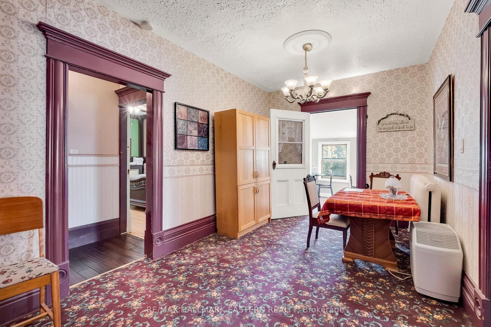 29 Bursthall Street • Limoges, ON photo 21