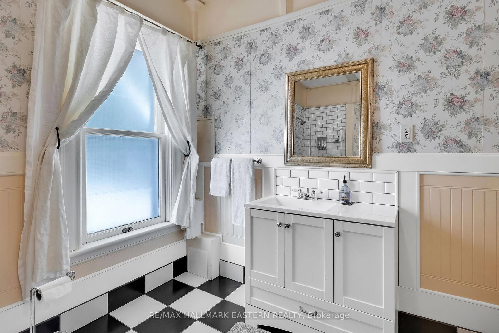 29 Bursthall Street • Limoges, ON photo 27