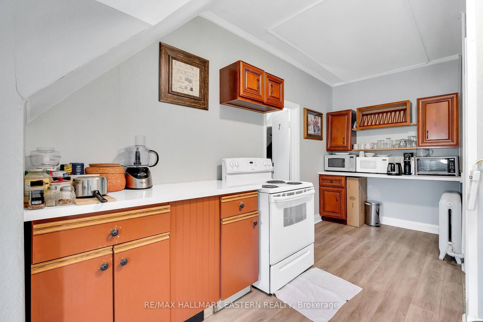 29 Bursthall Street • Limoges, ON photo 35
