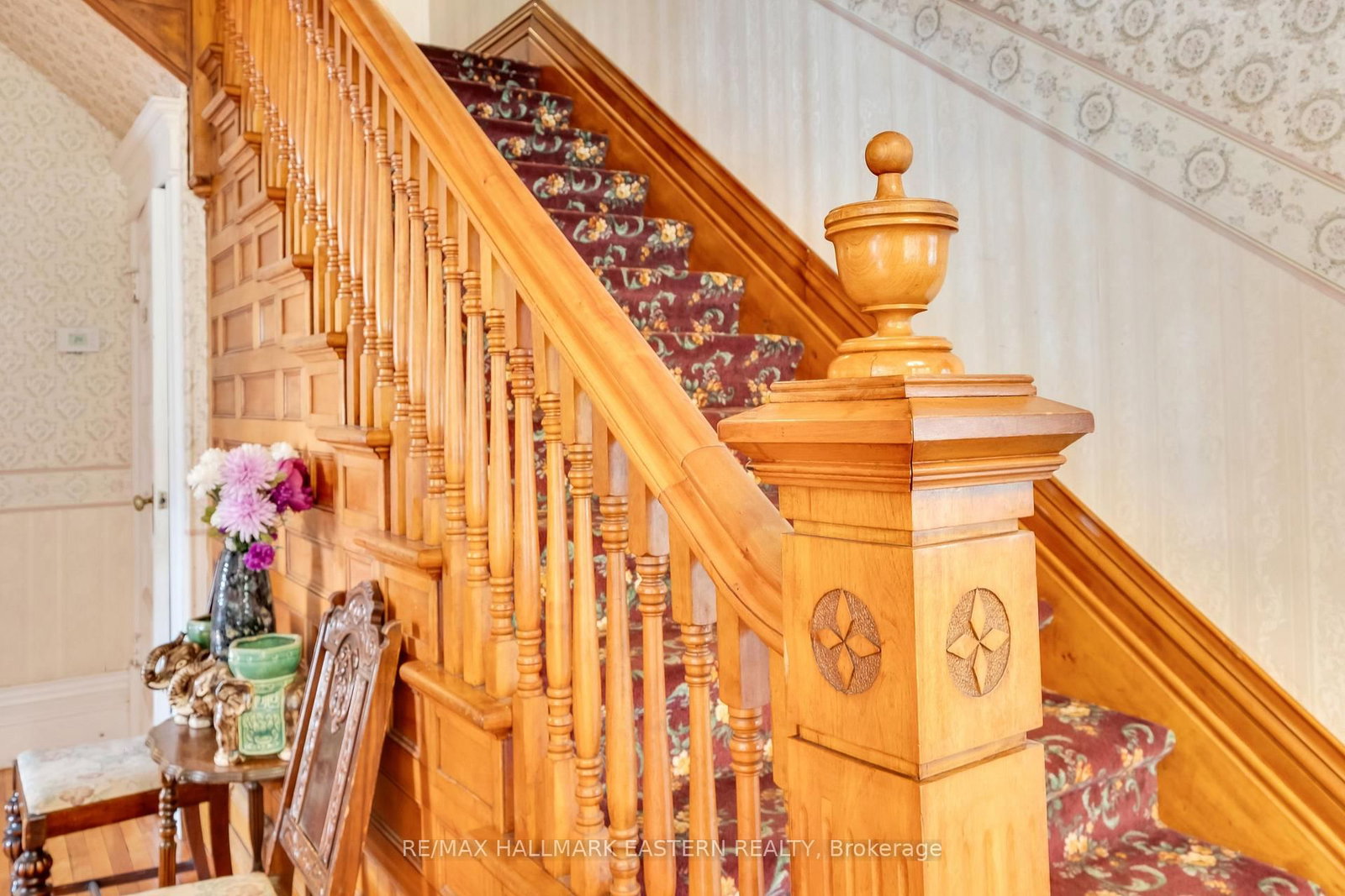 29 Bursthall Street • Limoges, ON photo 8