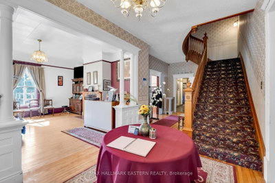 29 Bursthall Street • Limoges, ON photo 9