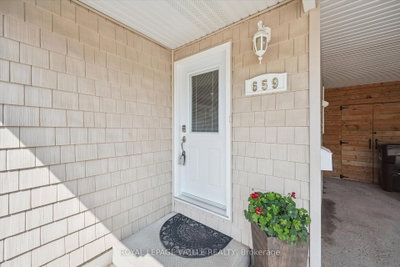 659 Glen Forrest Boulevard • Waterloo, ON photo 5
