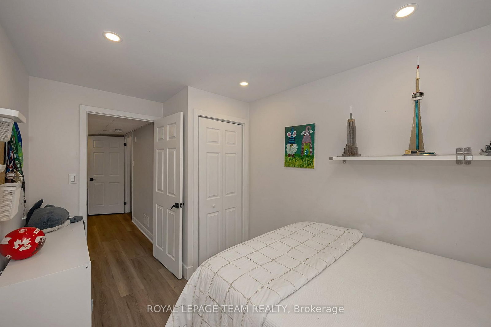 583 Tweedsmuir Avenue • #9 • Ottawa, ON photo 36