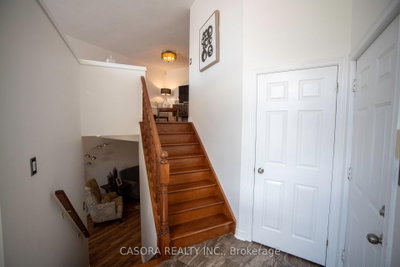 57 Ossington Drive • Hamilton, ON photo 3