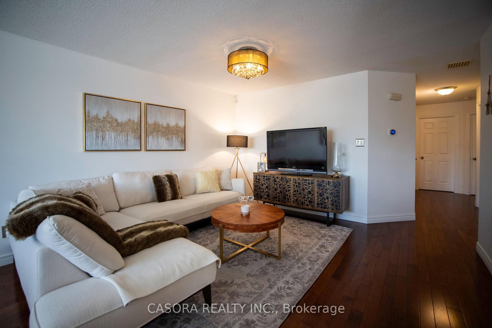 57 Ossington Drive • Hamilton, ON photo 5