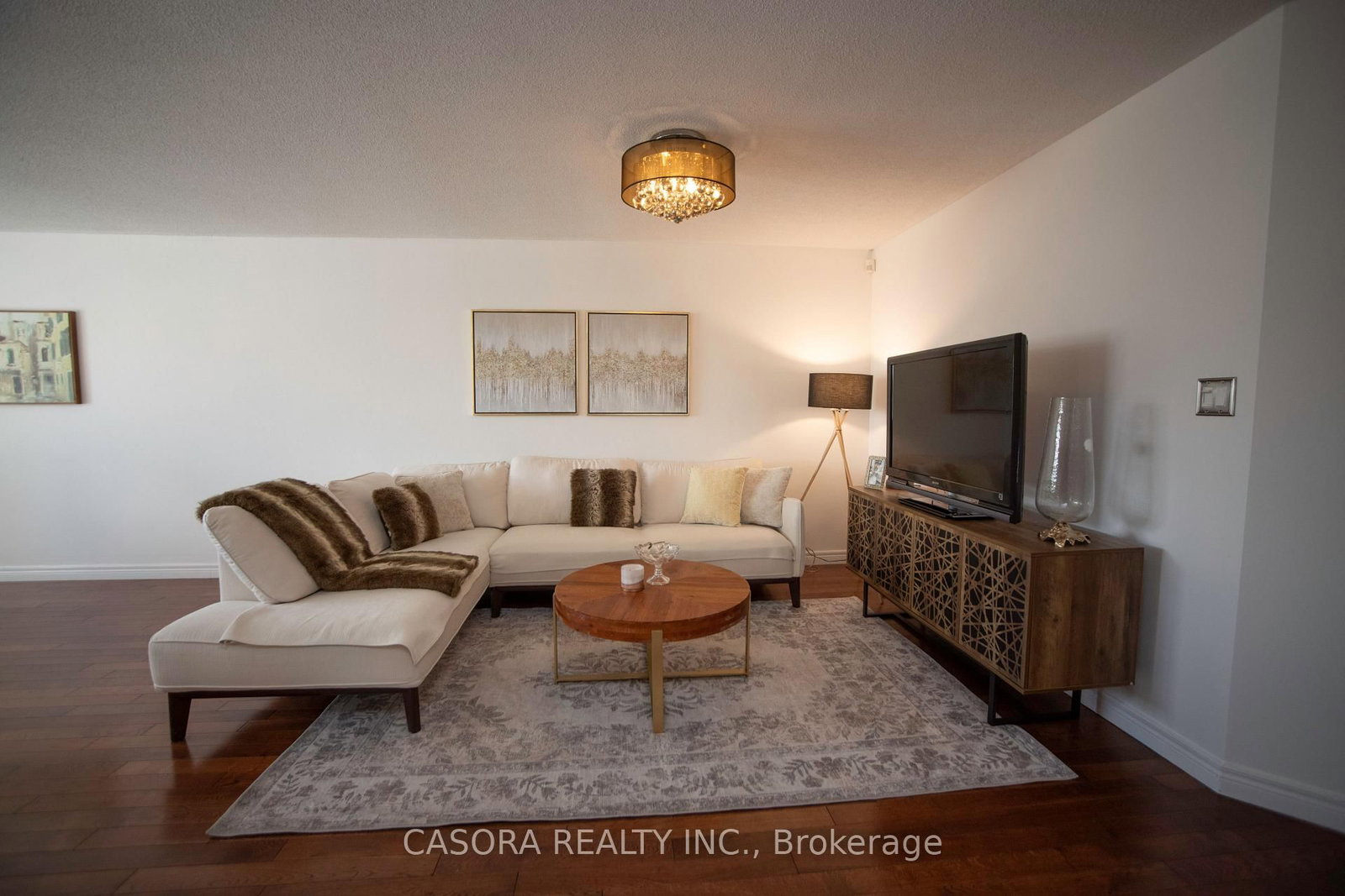 57 Ossington Drive • Hamilton, ON photo 6