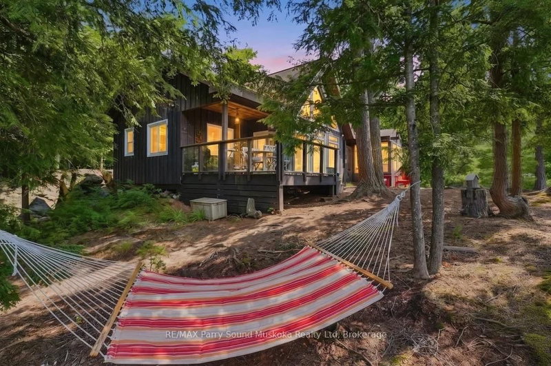 24 Arbor Vitae Island
