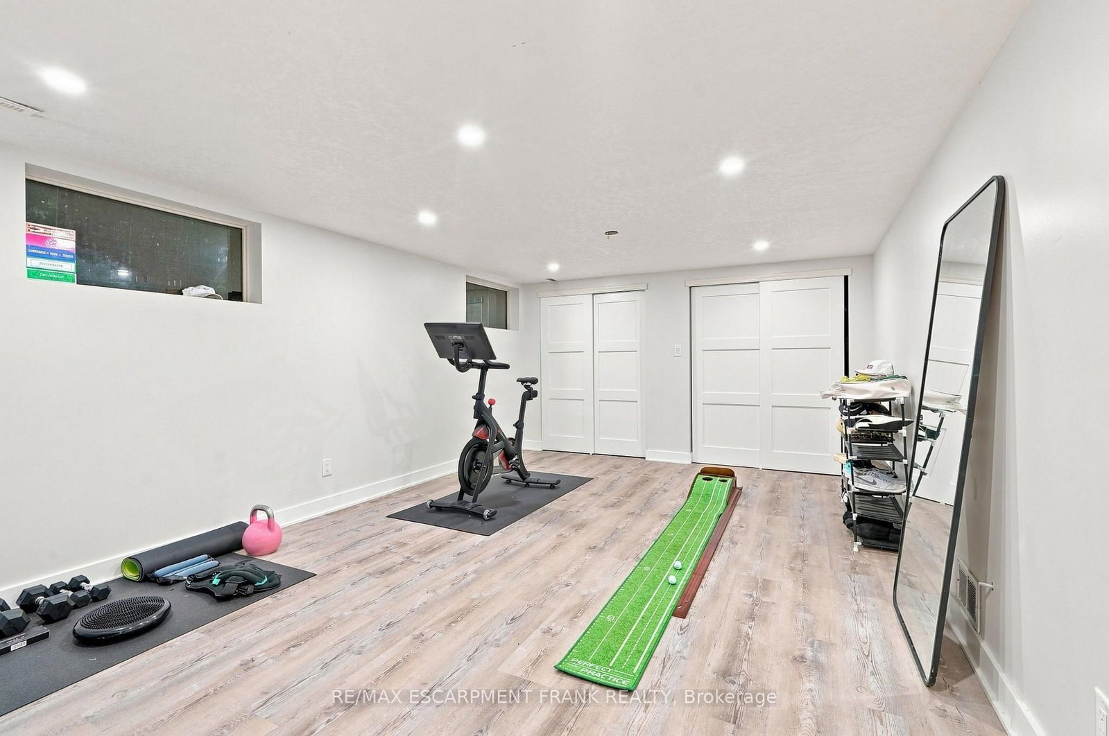 110 Old Ancaster Road • Hamilton, ON photo 38