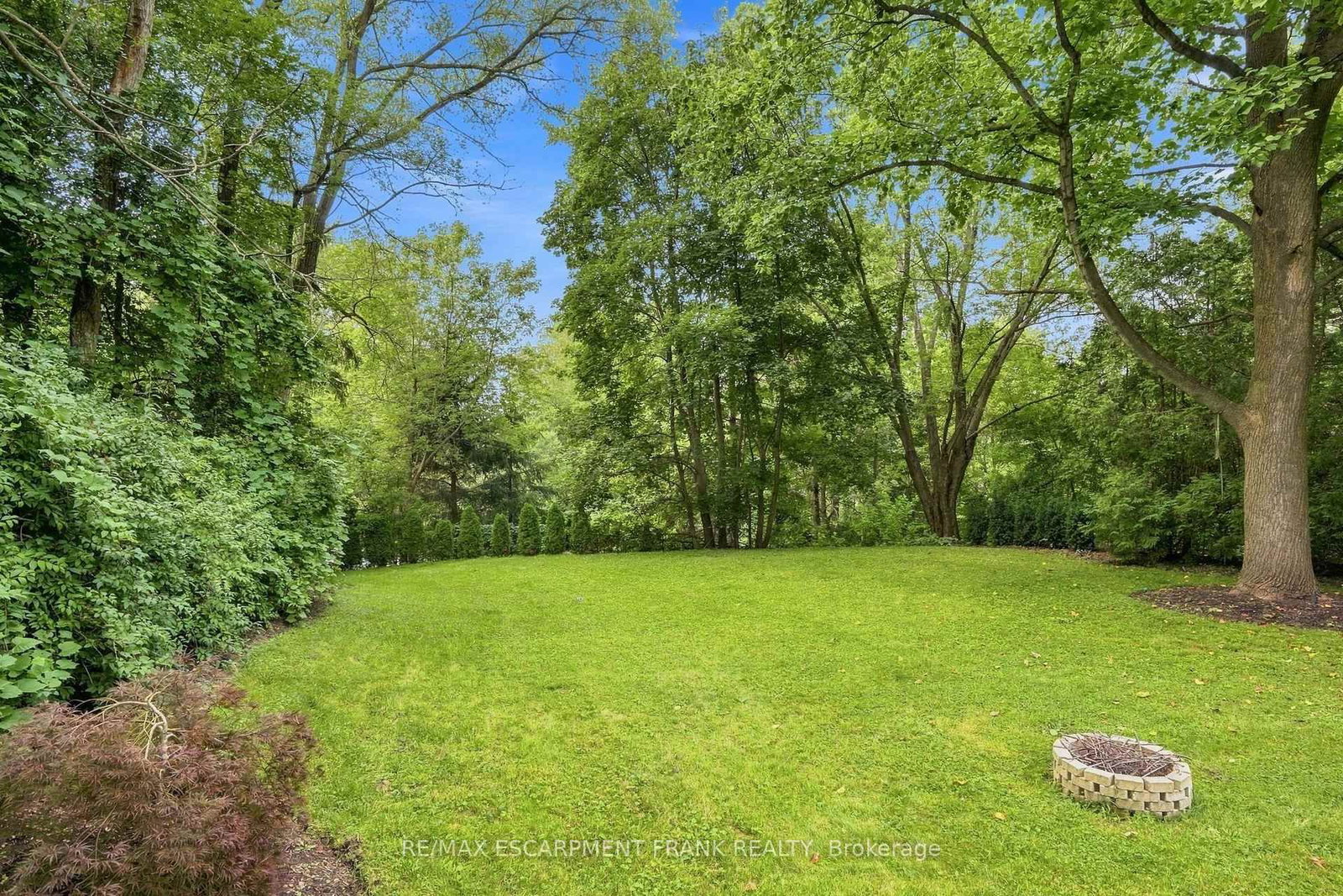 Listing Image 44