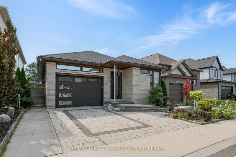 31 Berkshire Drive
