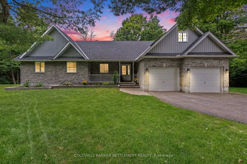 135 Barr Place W