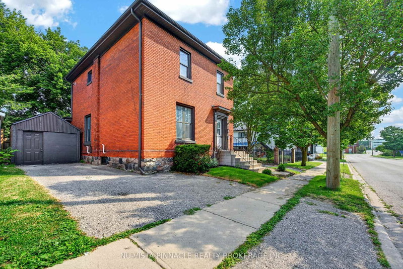 631 Peel Street
