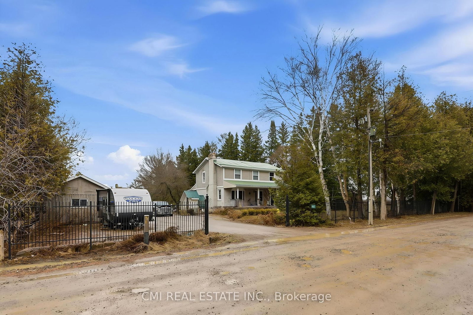 Listing Image 3