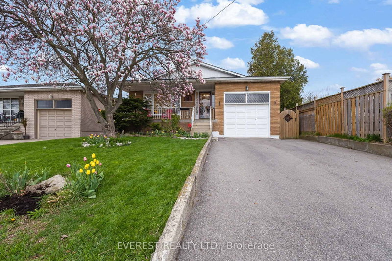 27 Lavina Crescent