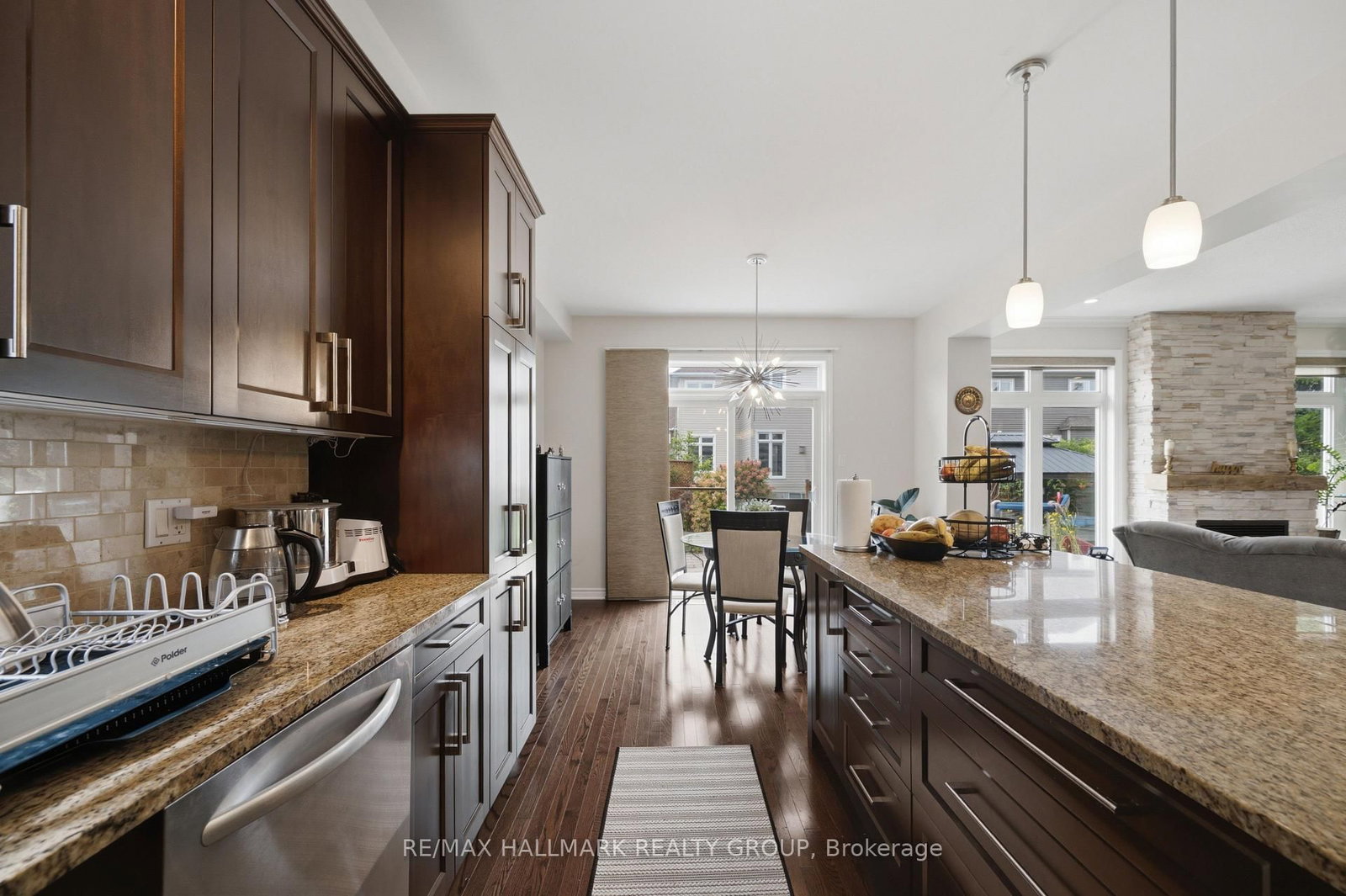 273 GRACEWOOD Crescent • Ottawa, ON photo 15